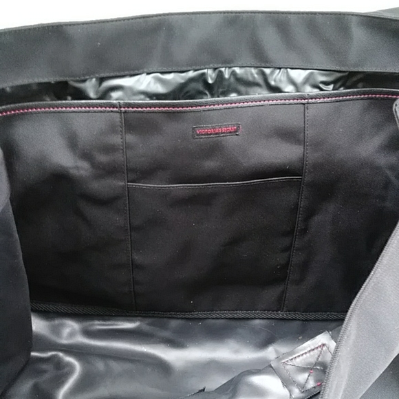 Victoria's Secret Expandable Weekender Overnight Getaway Bag FLAW - Picture 11 of 16